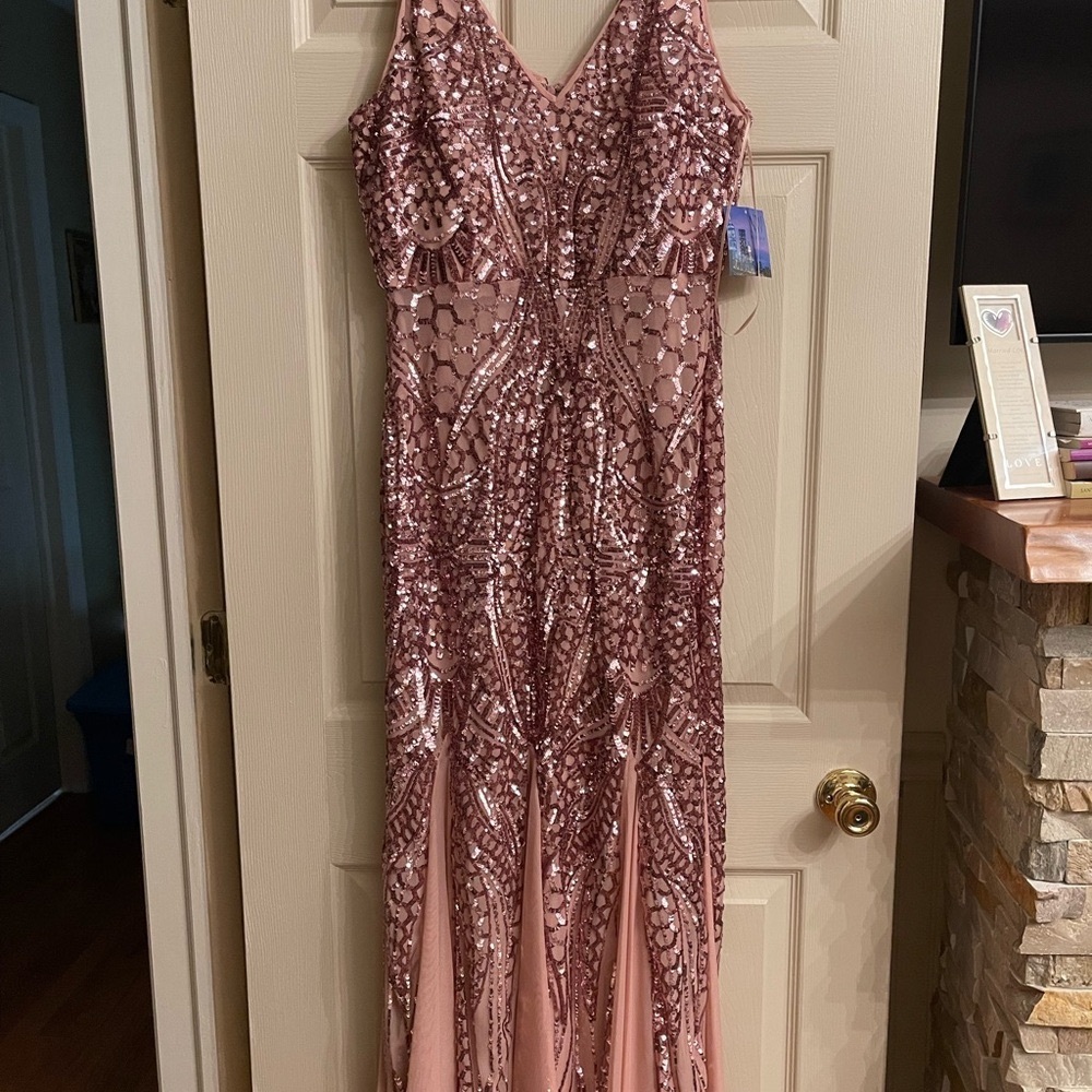 NWT Nightway Pink Sequin Evening Gown